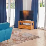 In With Wifi Holiday home Neubrandenburg